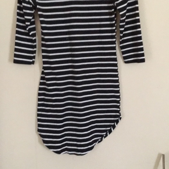 Dress - Picture 6 of 6